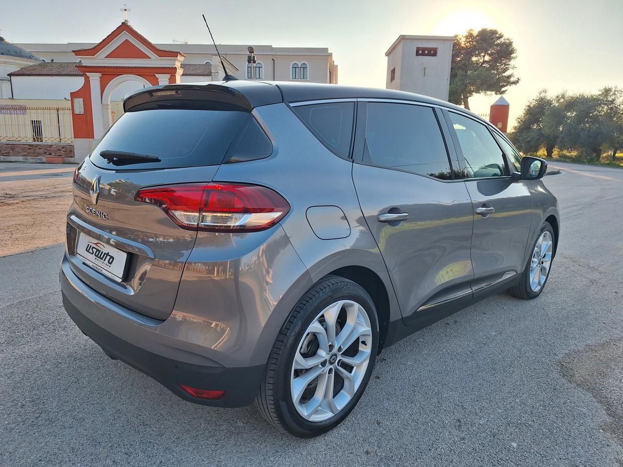 Renault Scénic dCi 8V 110 CV INTENS NAVI 2018