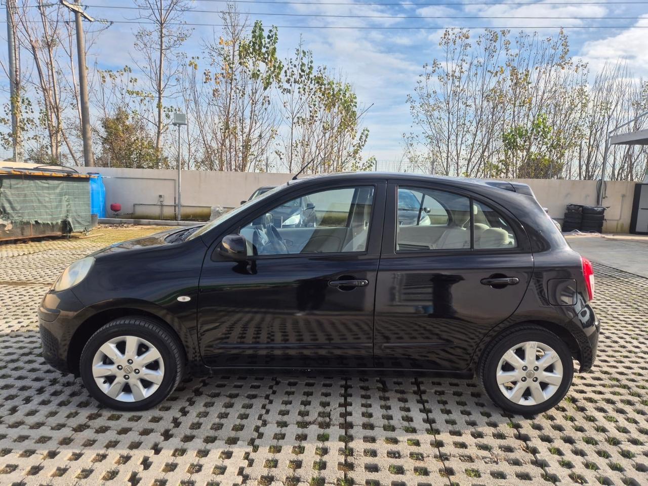 Nissan Micra 1.2 12V 5 porte Comfort