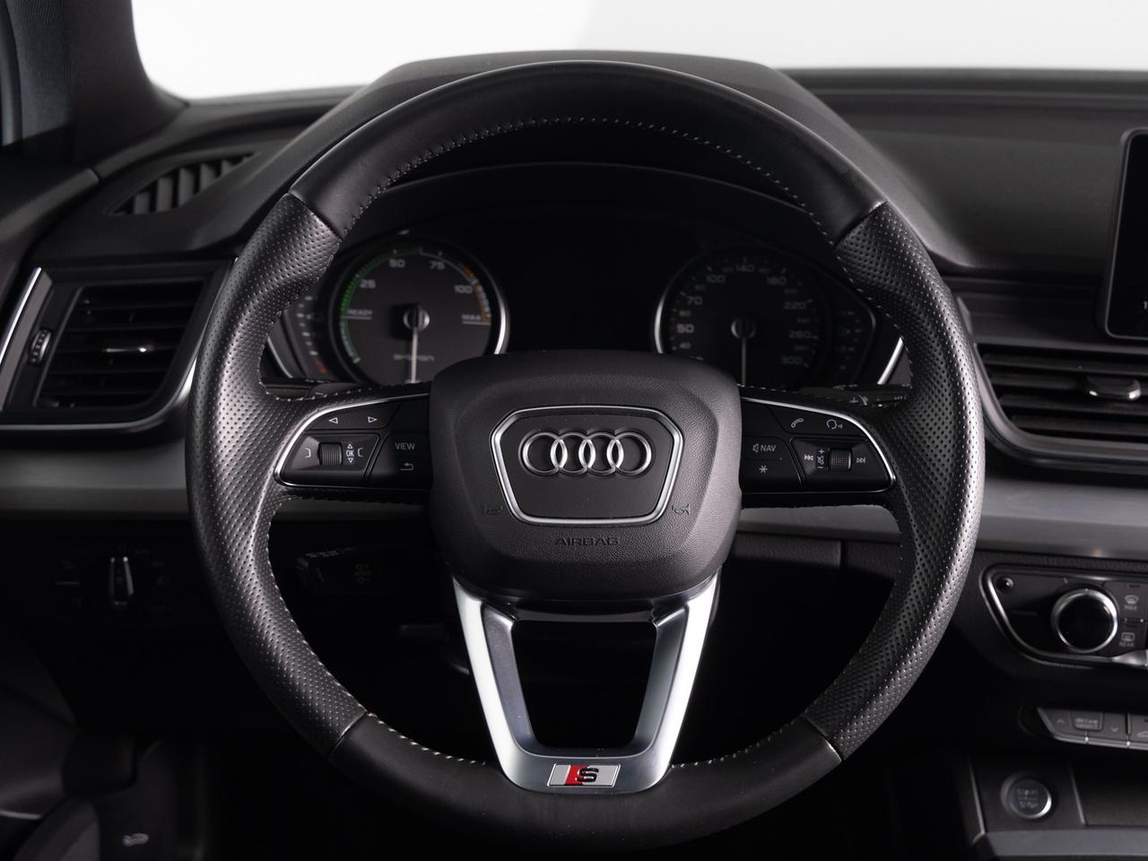 Audi Q5 50 2.0 tfsi e business quattro 299cv s-tronic