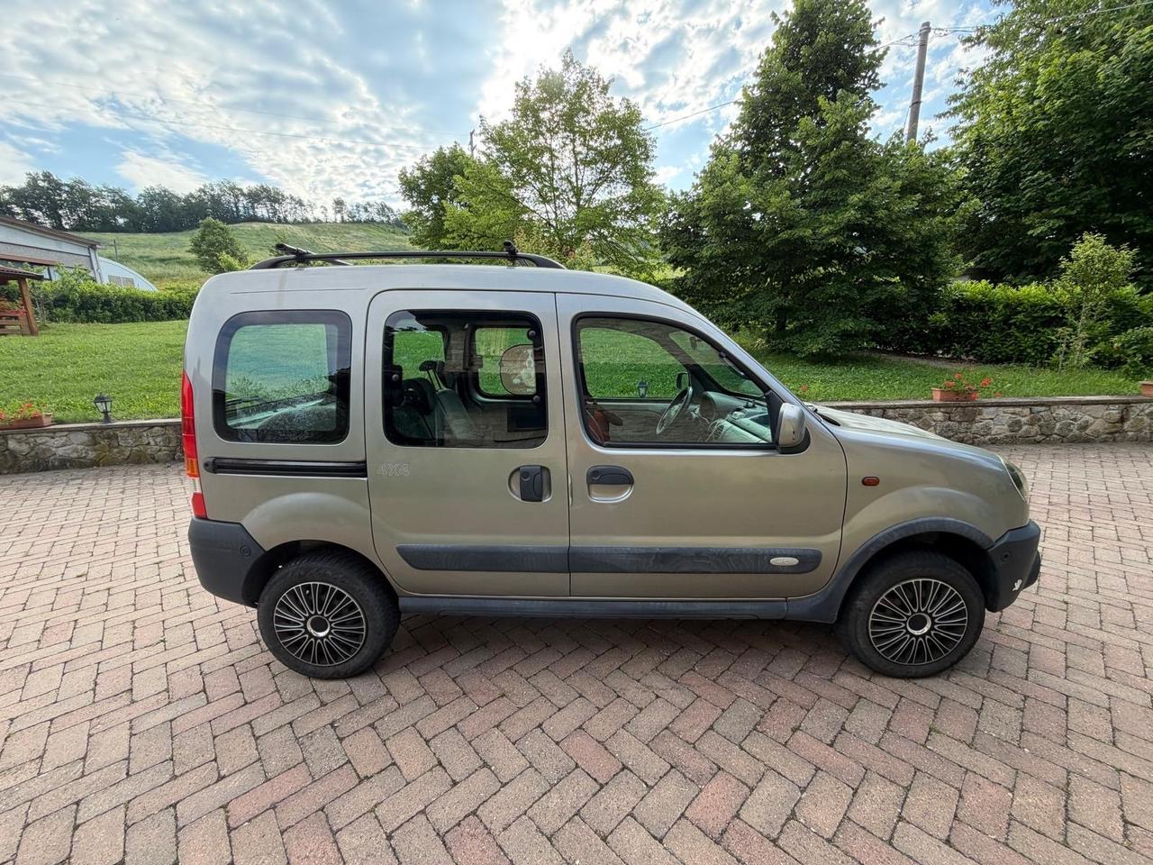 Renault Kangoo 1.9 dCi 4x4 5p. Privilège