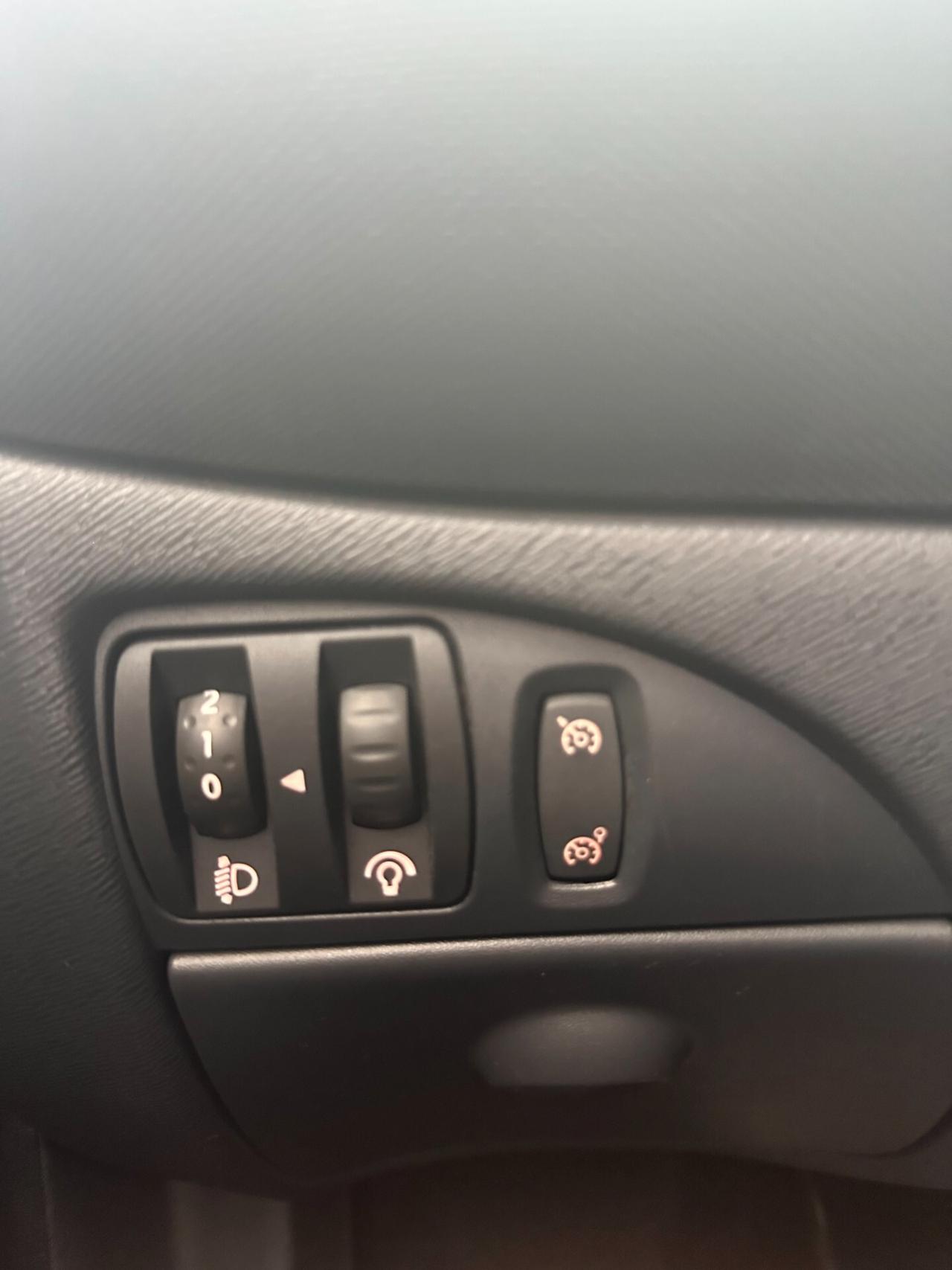 Renault Twingo uni propret, 1.2 Benz, Euro 5, si neopa, garantita