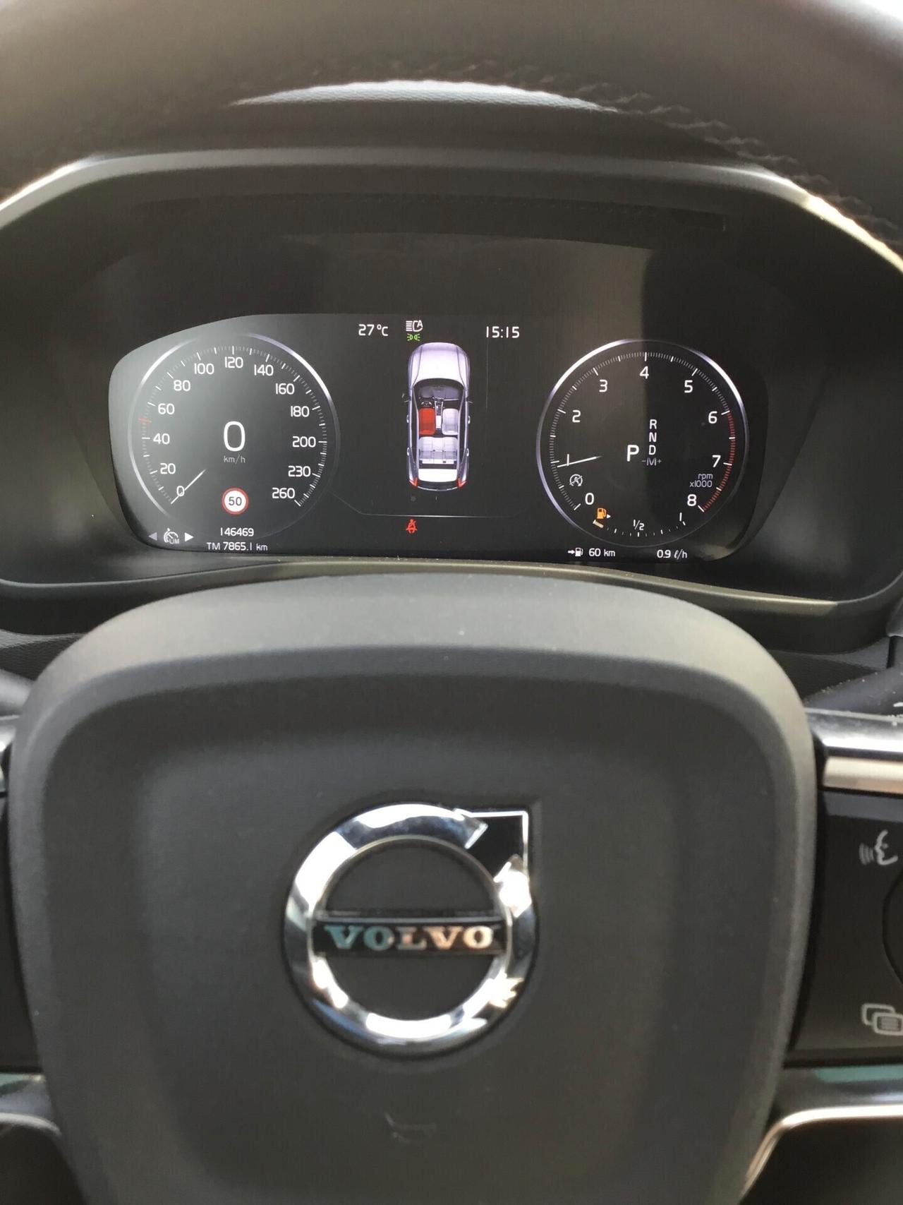 Volvo XC40 T2 Core CAMBIO AUTOMATICO