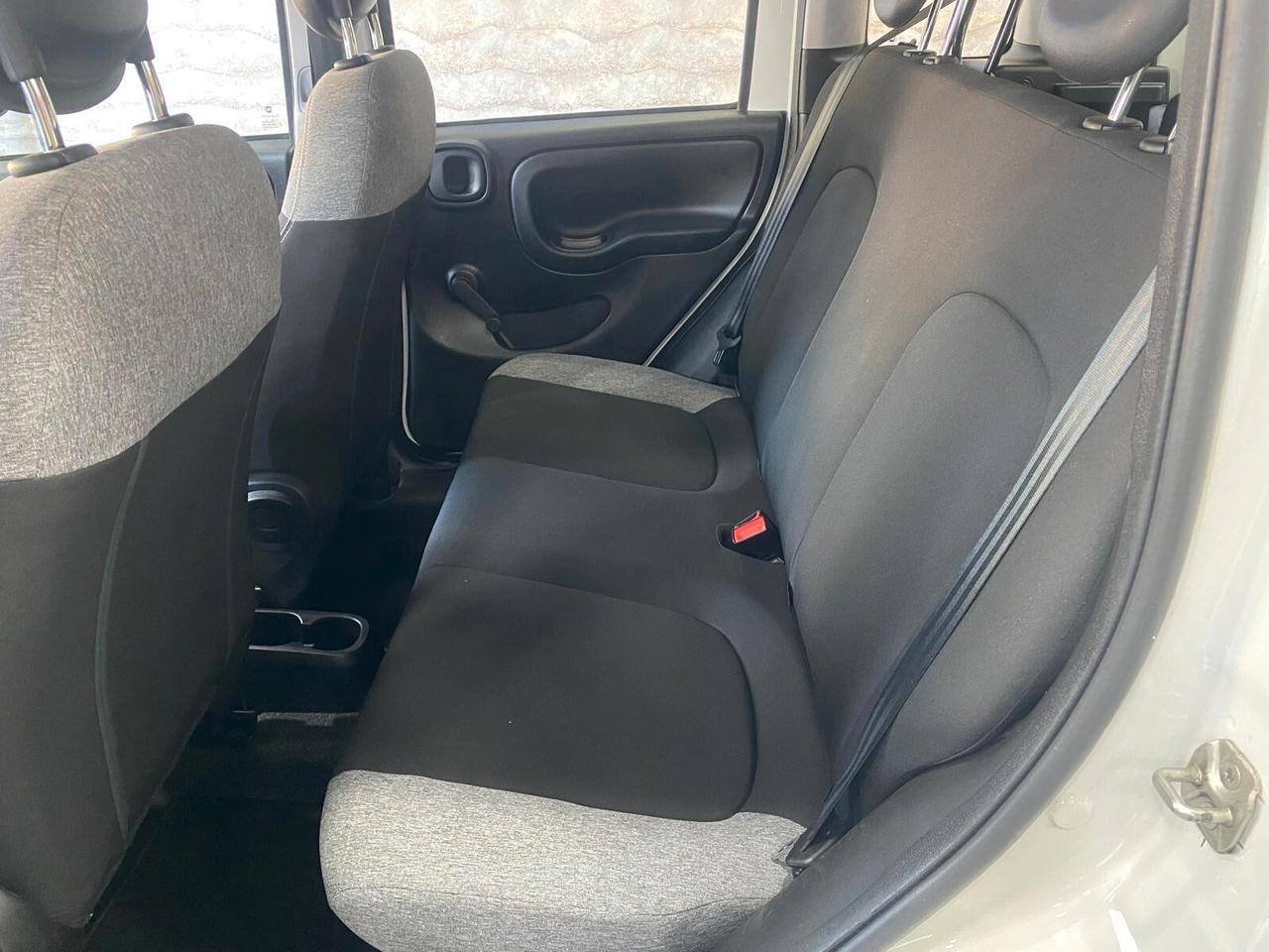 Fiat Panda 1.0 GSE S&S Hybrid Street Van 4 posti