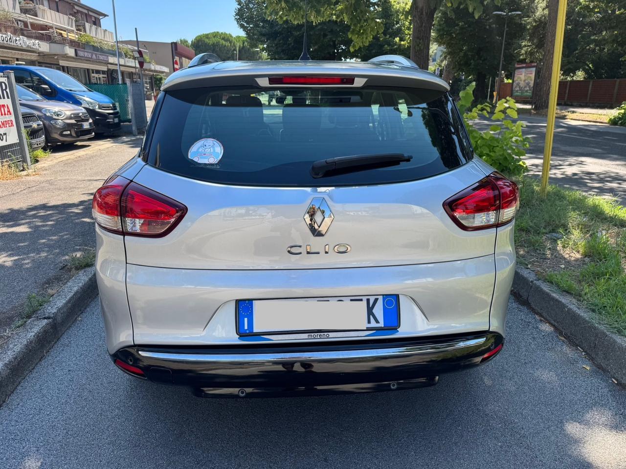 Renault Clio Sporter 1.5 dci 75 cv neopaten garanzia 12 m
