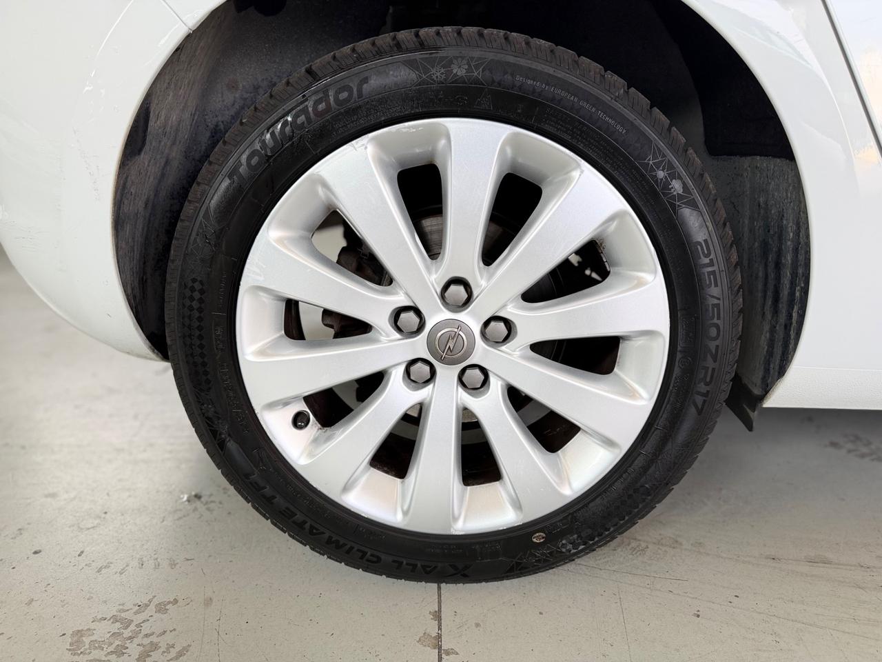 Opel Astra 1.4 Turbo 140CV 5 porte aut. Cosmo NEOPATENTATI