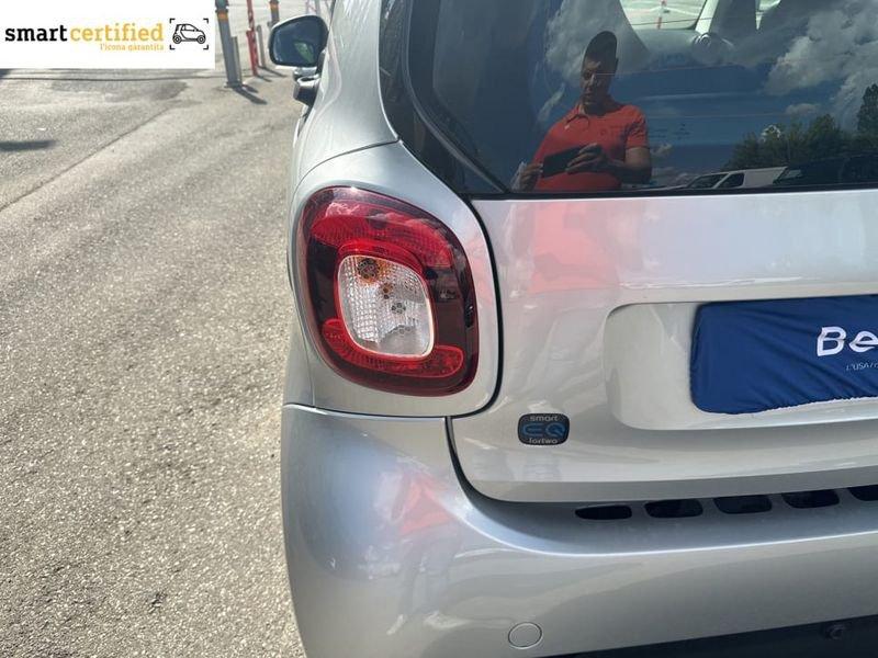 smart fortwo EQ PULSE 22KW