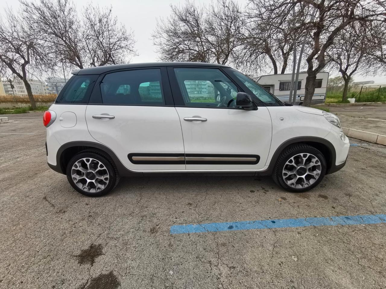 Fiat 500L 1.3 MJ 95CV Dualogic Lounge 2016
