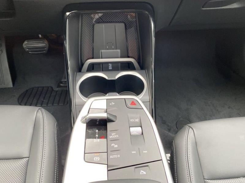 BMW iX1 eDrive20 Special Edition