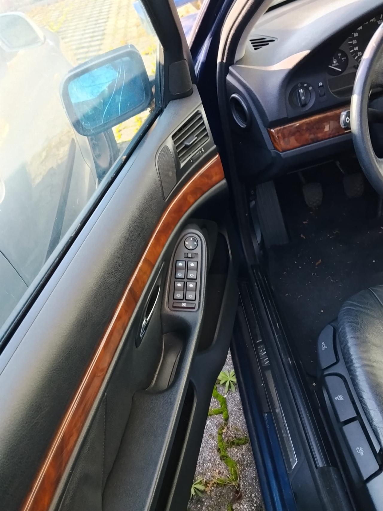 Bmw serie 5 525tds 1998 e39
