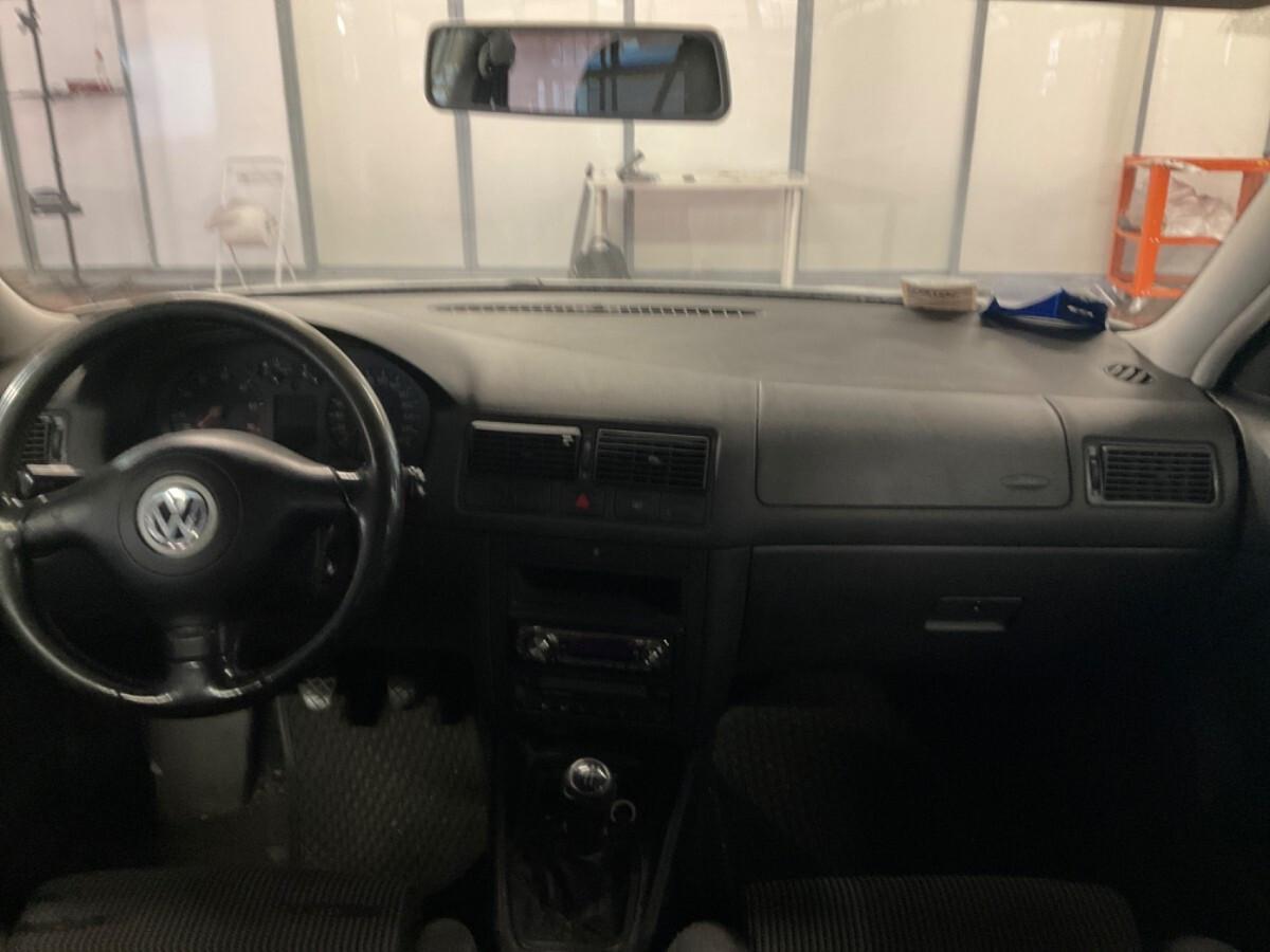 Volkswagen Golf 1.6 cat 5 porte Comfortline