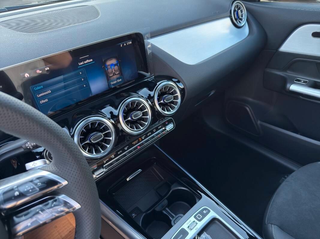 Mercedes Classe GLA 200 d AMG Line Premium auto