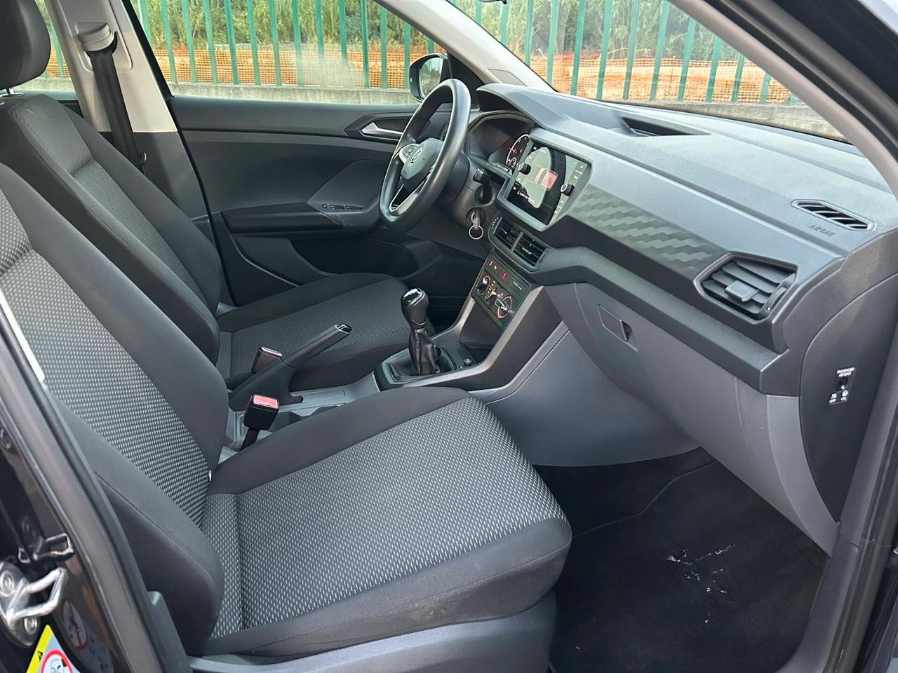 Volkswagen T-Cross 1.6 TDI SCR ADVANCED BMT