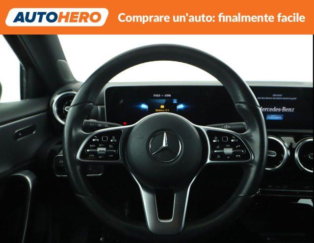 MERCEDES-BENZ A 180 Automatic Sport