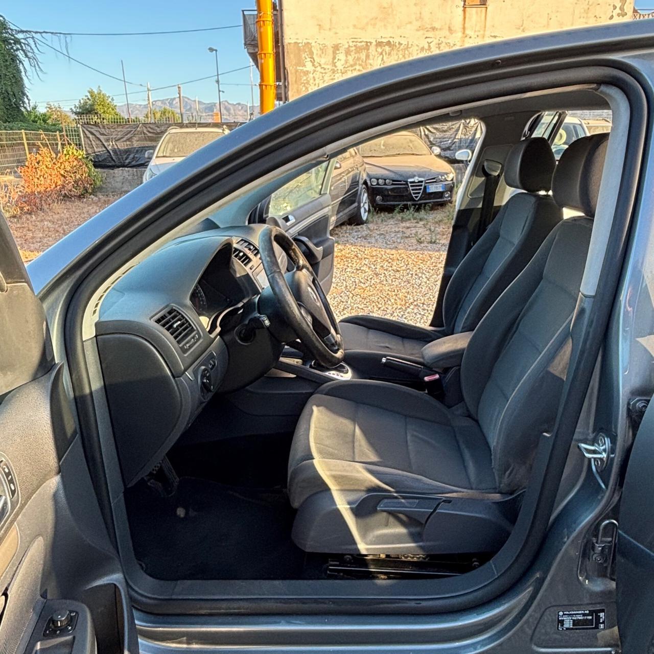 Volkswagen Golf 1.9 TDI 5p. DSG Comfortline