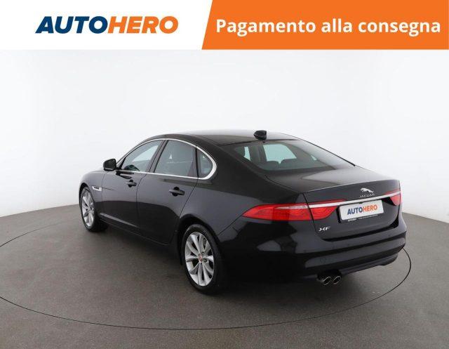 JAGUAR XF 2.0 D 180 CV aut. Prestige