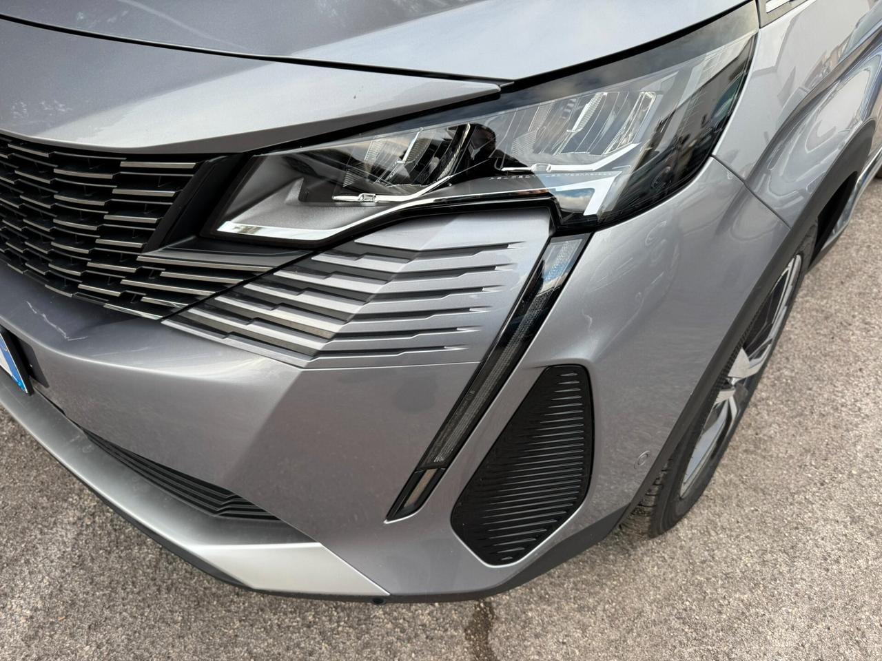 Peugeot 3008 BlueHDi 130 S&S EAT8 Allure