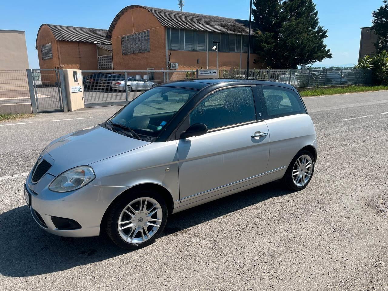 Lancia Ypsilon 1.3 Multijet 16V