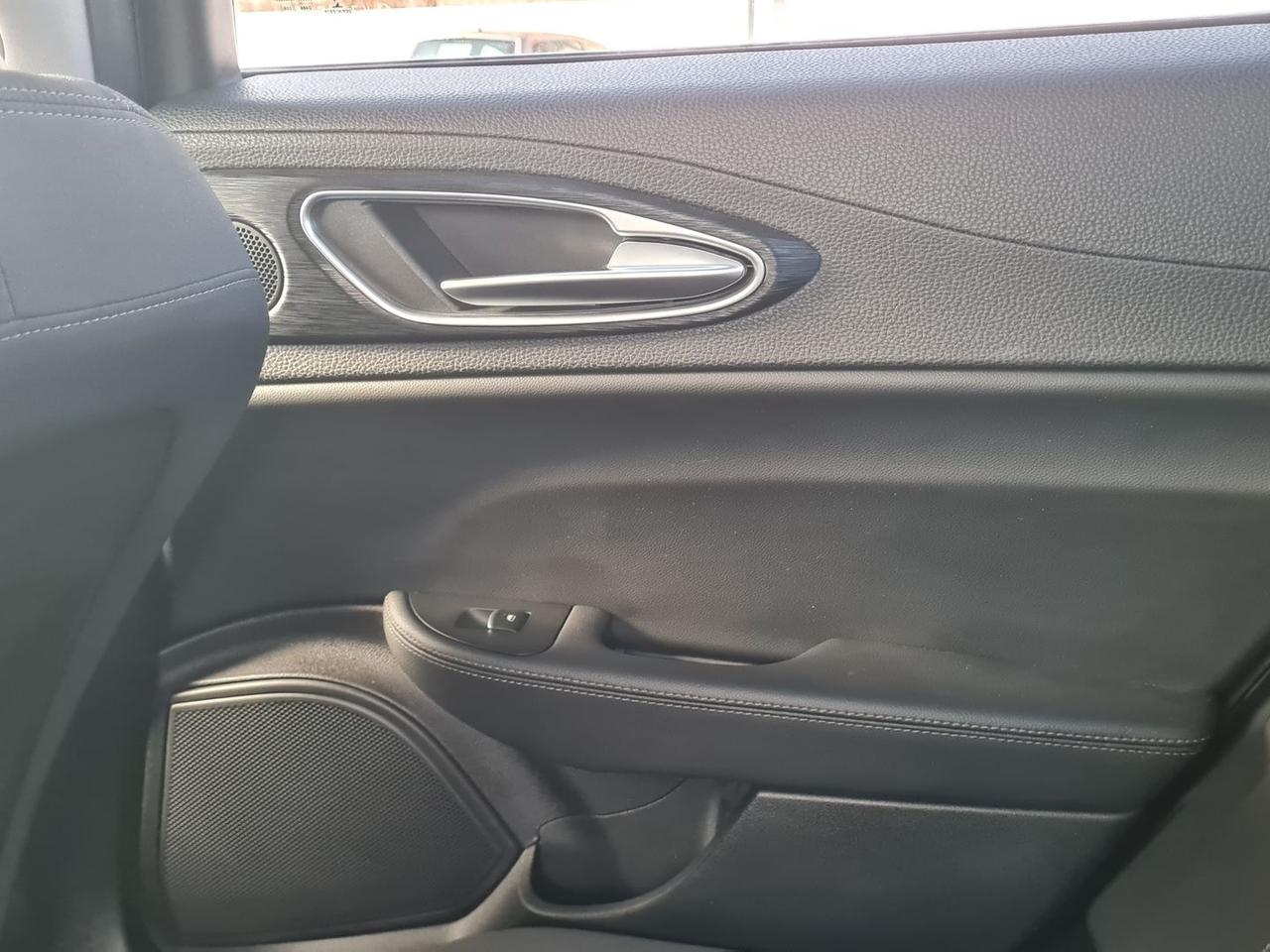 Alfa Romeo Giulia 2.2 Business #8718