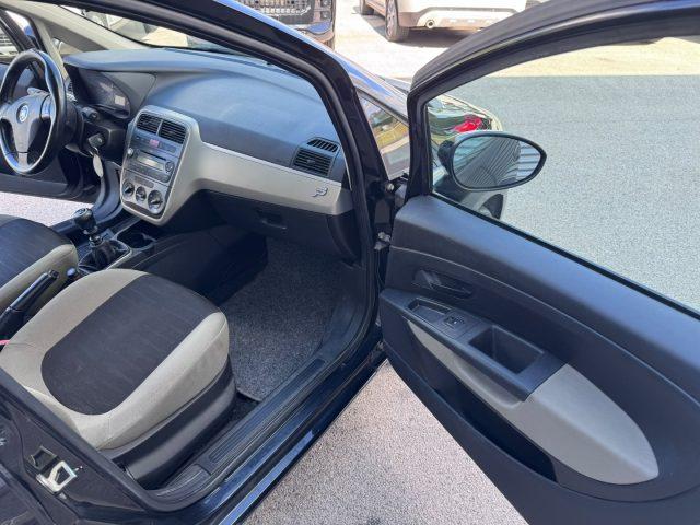 FIAT Grande Punto 1.3 MJT 90 CV 5 porte Dynamic OK NEOPATENTATI