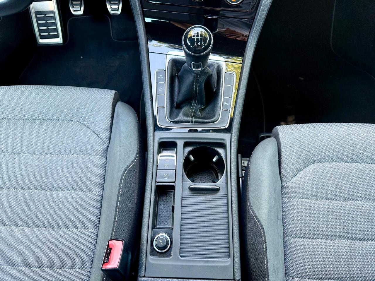 Volkswagen Golf 7 5p 1.4 tsi Sport Edition 125cv R-Line TAGLIANDI VOLKSWAGEN