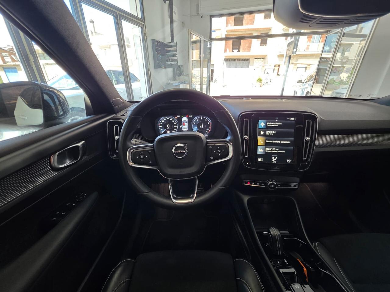 Volvo XC40 T3 Geartronic R-design