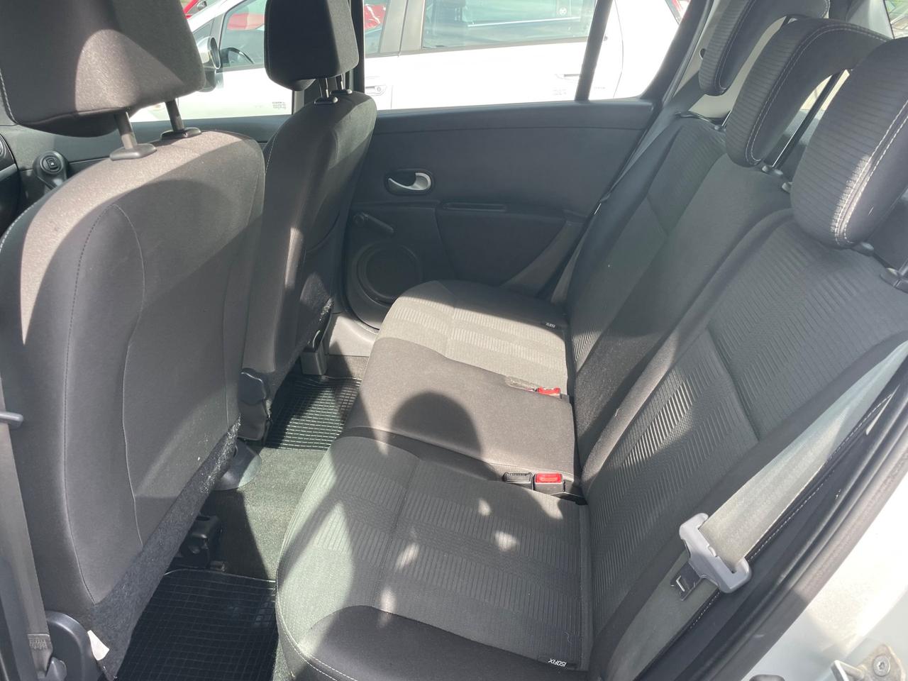 RENAULT CLIO 1.2 GPL 75 (CV) 2010