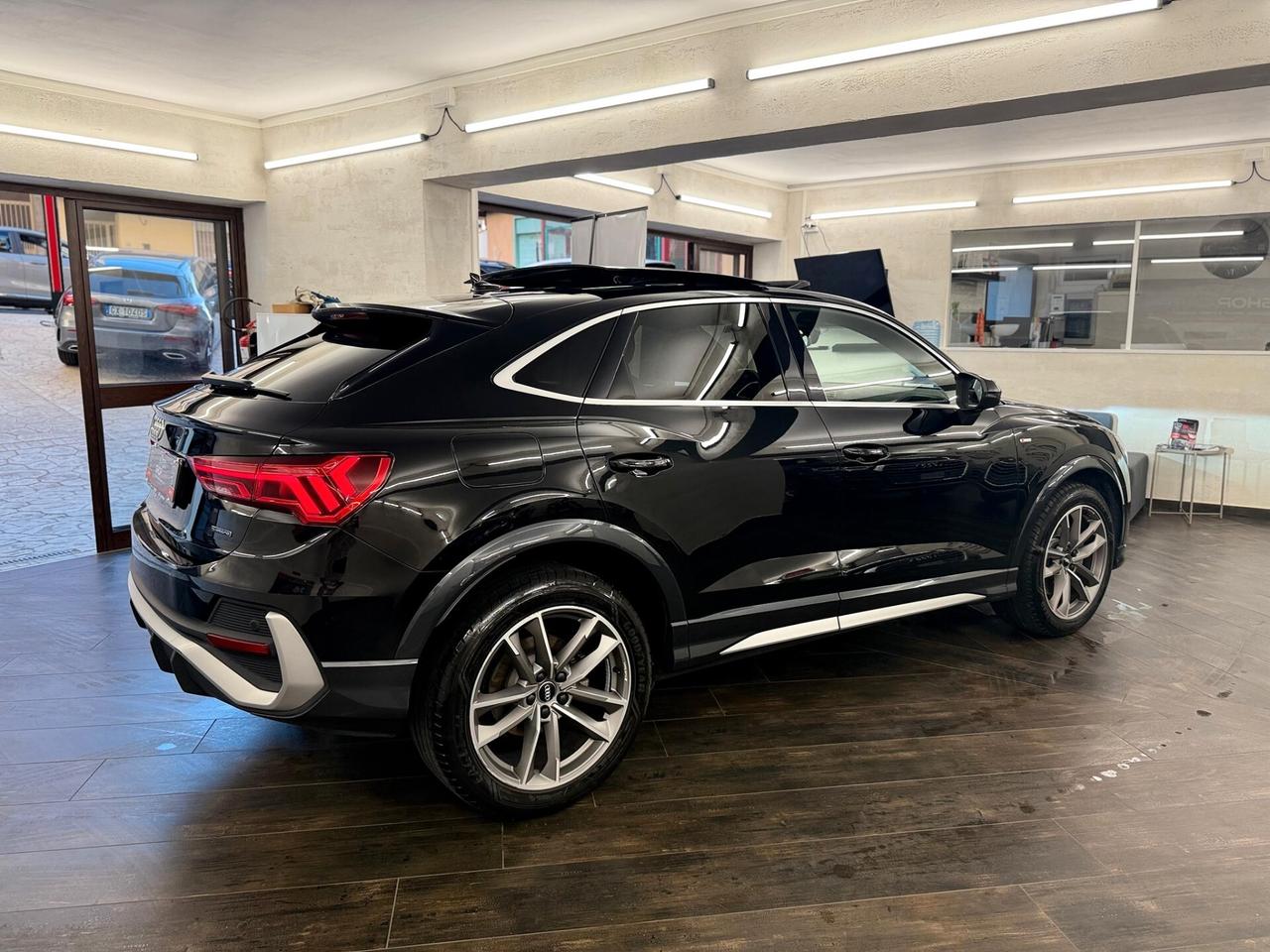Audi Q3 40 TDI quattro S tronic quattro edition