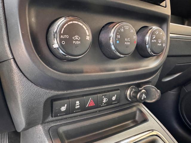 JEEP Compass 2.2 CRD LIMITED+NAVI+RCAM+18''+VSCURI+CRUISE