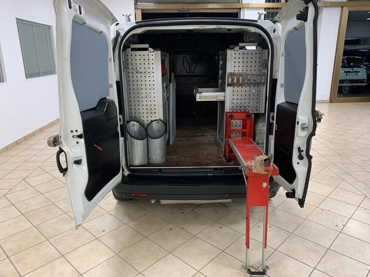 Fiat Doblo Doblò 1.4 T-Jet 16V Natural Power Business