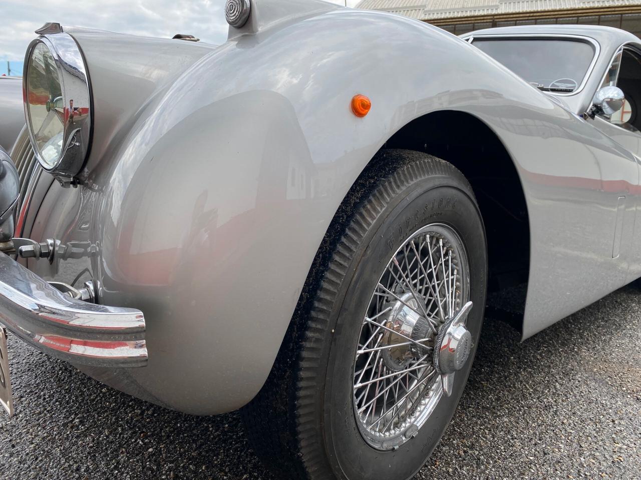 Jaguar XK 120