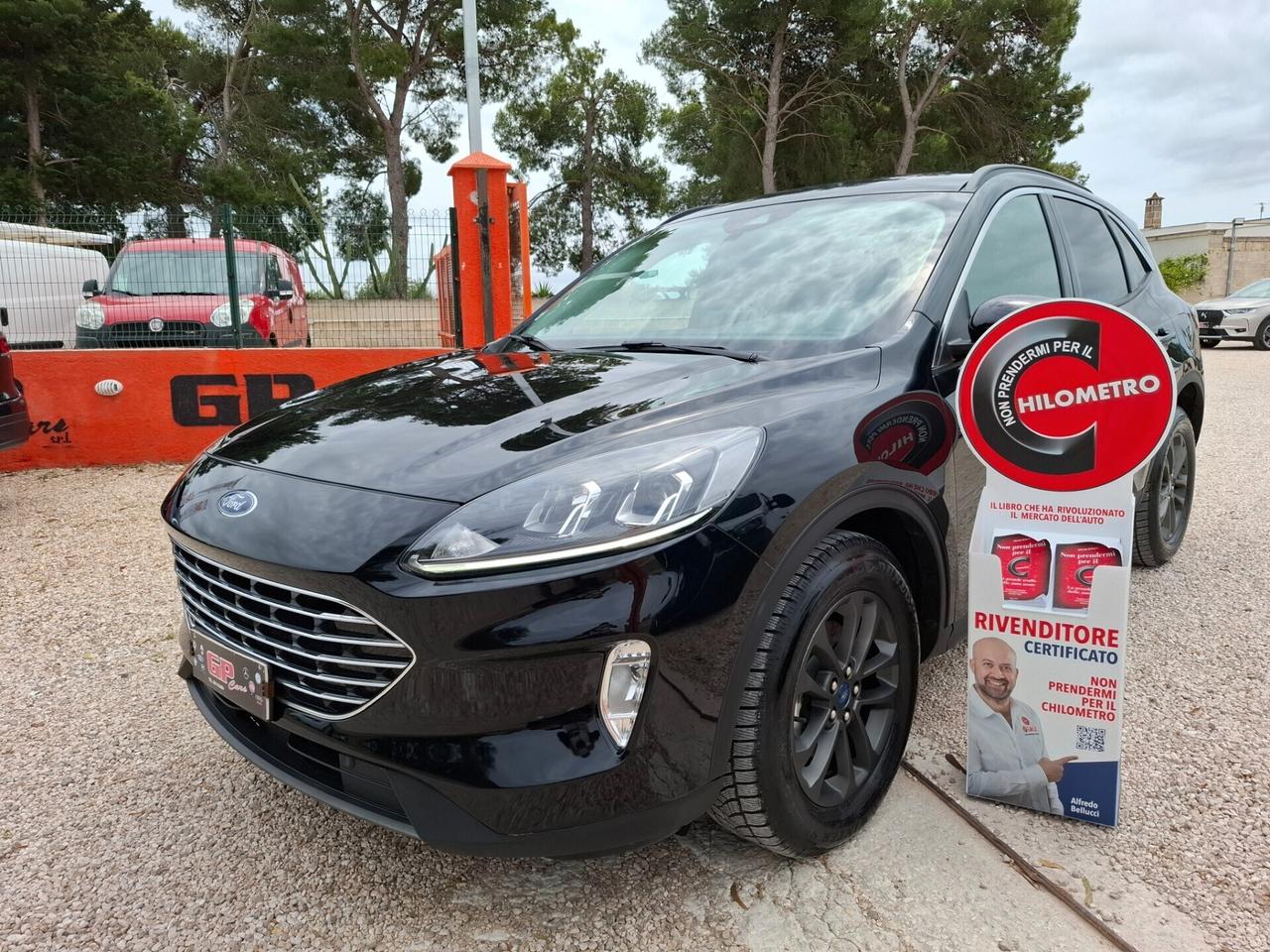 Ford Kuga 1.5 Tdci 120 CV AUT. Tit. *LED-NAVY-VIRTUAL*