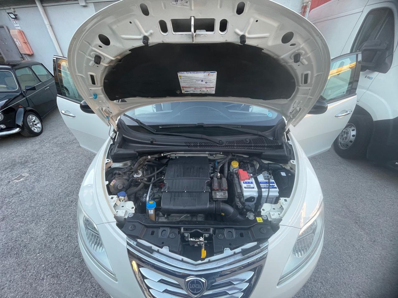 Lancia Ypsilon 1.2 69 CV 5 porte GPL Ecochic Gold