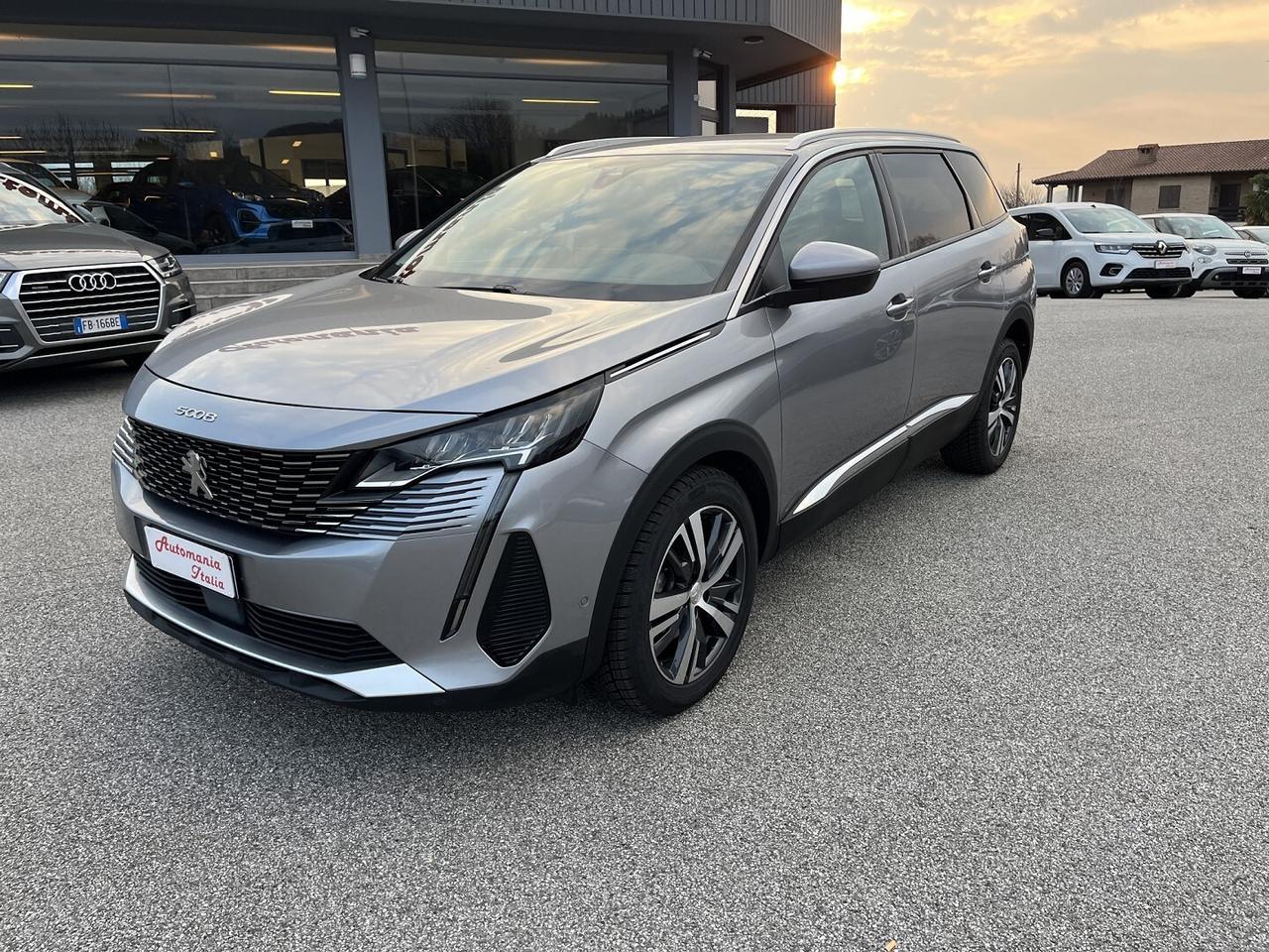 PEUGEOT 5008 1500 HDI 130 CV AUTOM. 7 POSTI