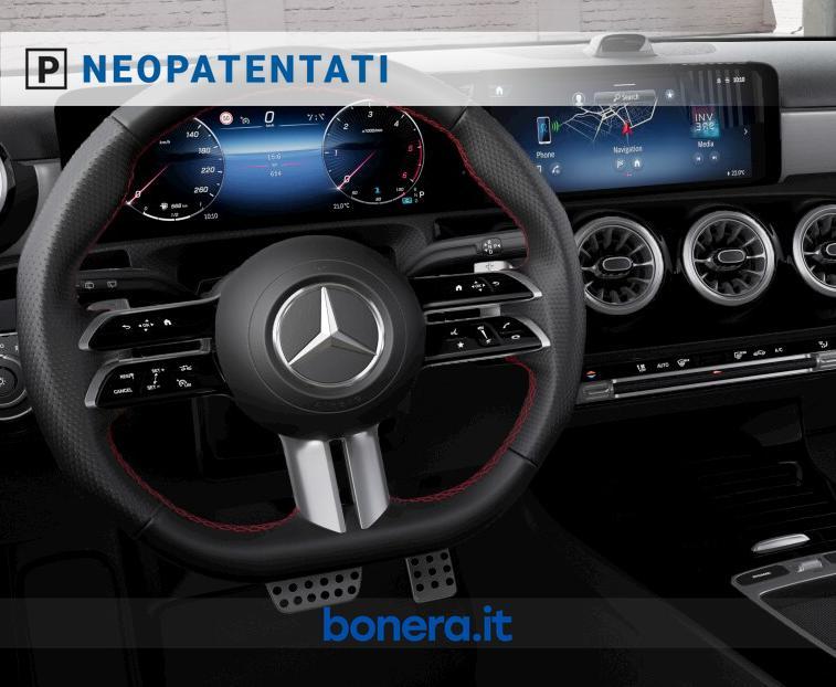 Mercedes Classe A 180 180 D AMG Line Extra Speedshift DCT AMG 8G
