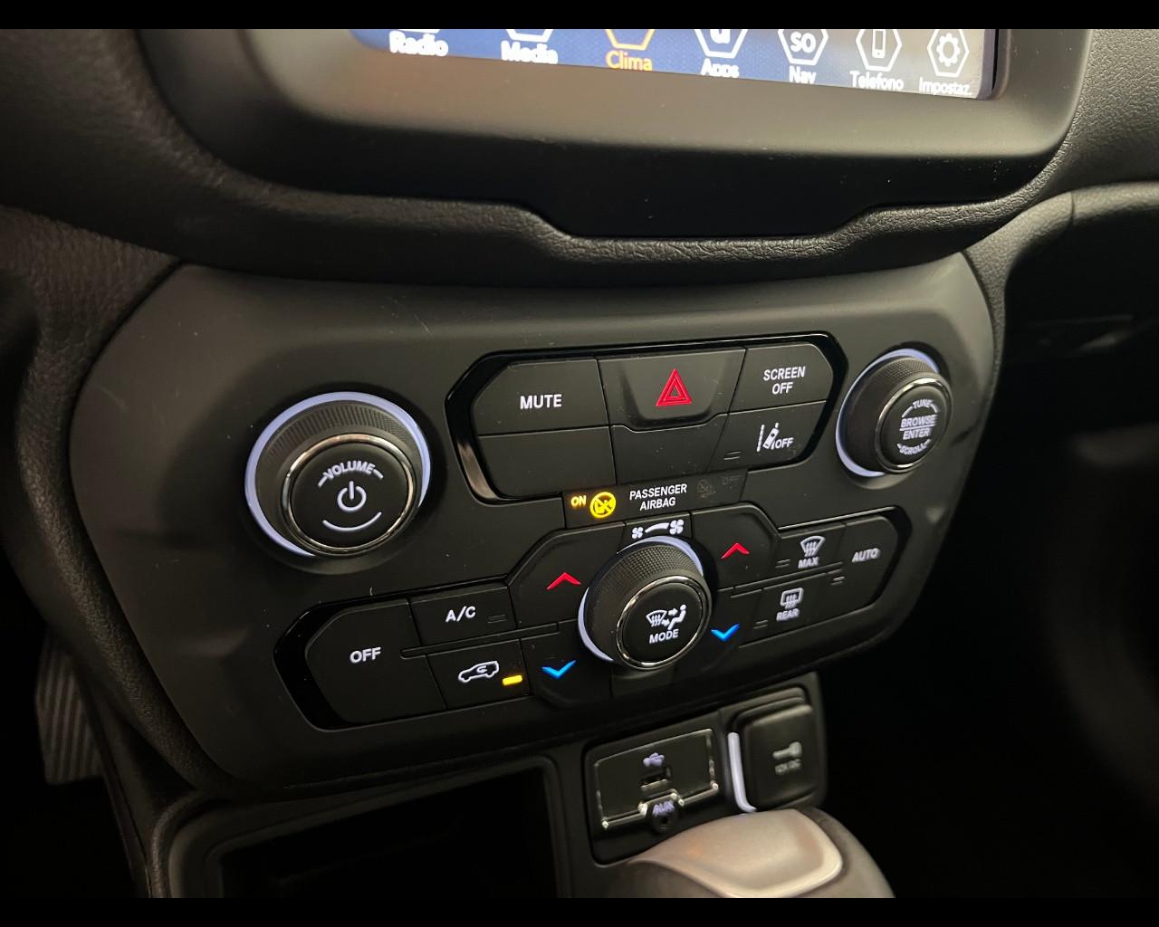 JEEP Renegade 1.5 turbo t4 mhev Upland 2wd 130cv dct