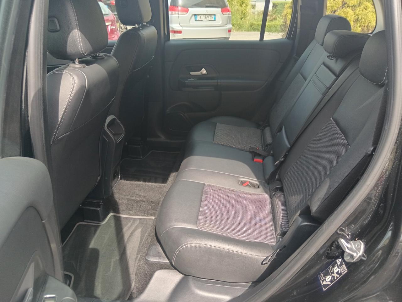 Mercedes-benz GLB 180 d Automatic Business