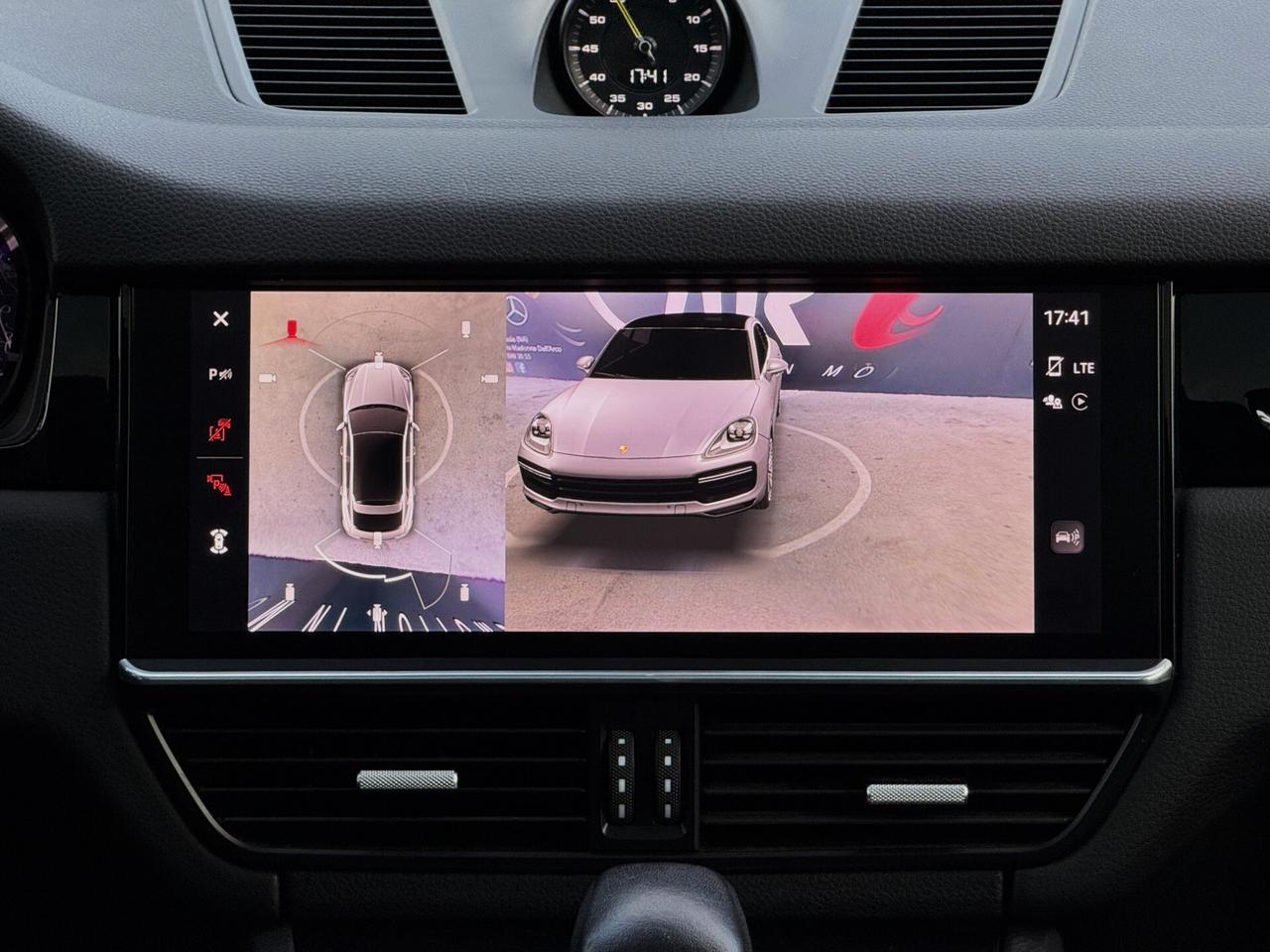 Porsche Cayenne Coupe 3.0 E-Hybrid TETTO MONITOR