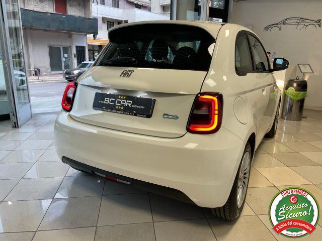 FIAT 500e 43 kWh *Km 29.989*