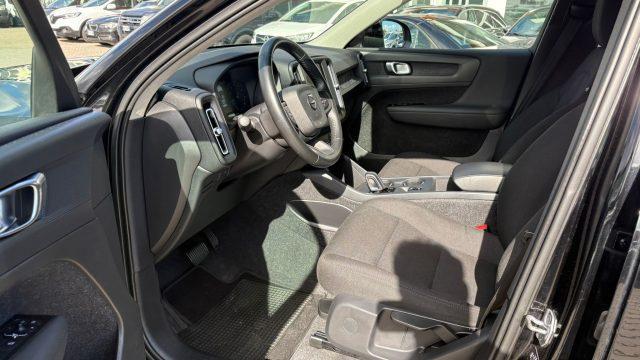 VOLVO XC40 T2 Geartronic Momentum ***IVA ESPOSTA***
