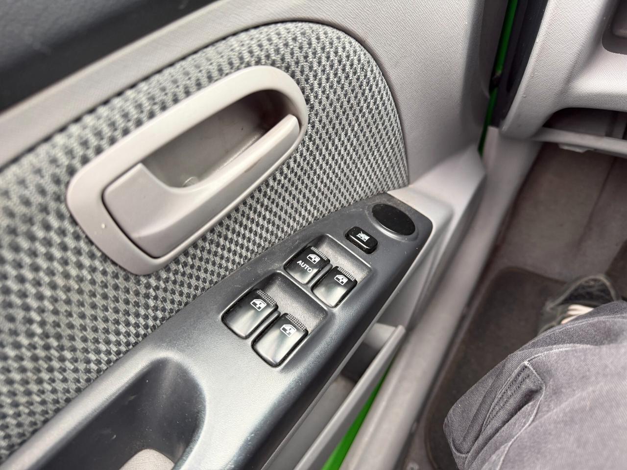 KIA PICANTO ANNO 2005 1.1 BENZINA 65 CV