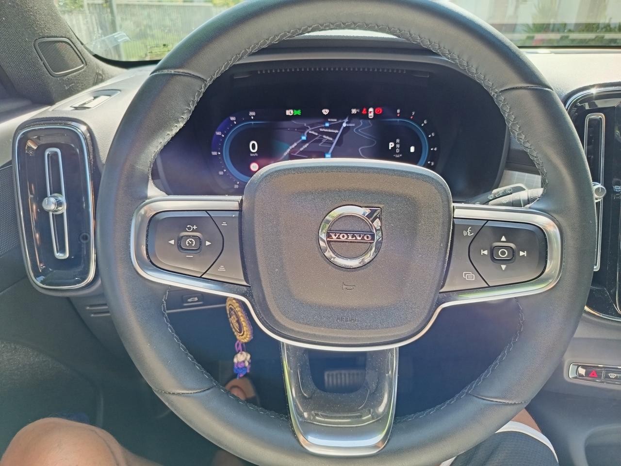 VOLVO XC40 B3 automatico Core