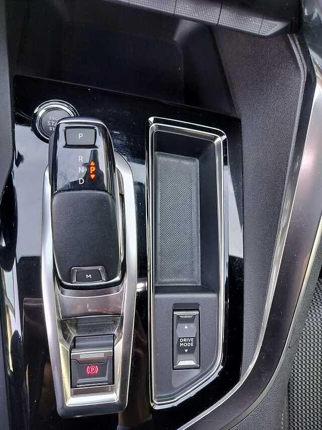 Peugeot 3008 BlueHDi 130 S&S EAT8 GT