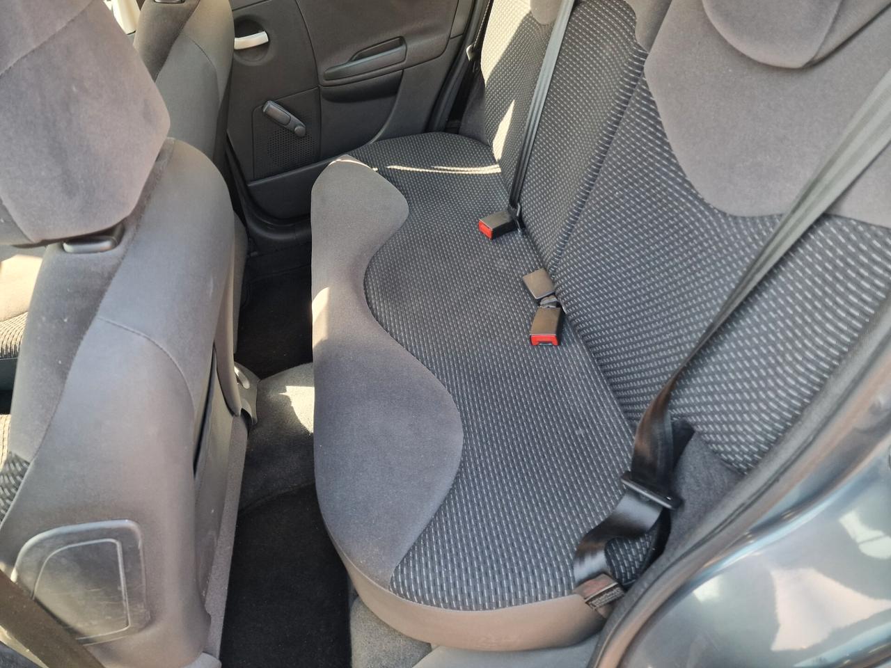 Citroen C3 1.1 airdream 28000 km