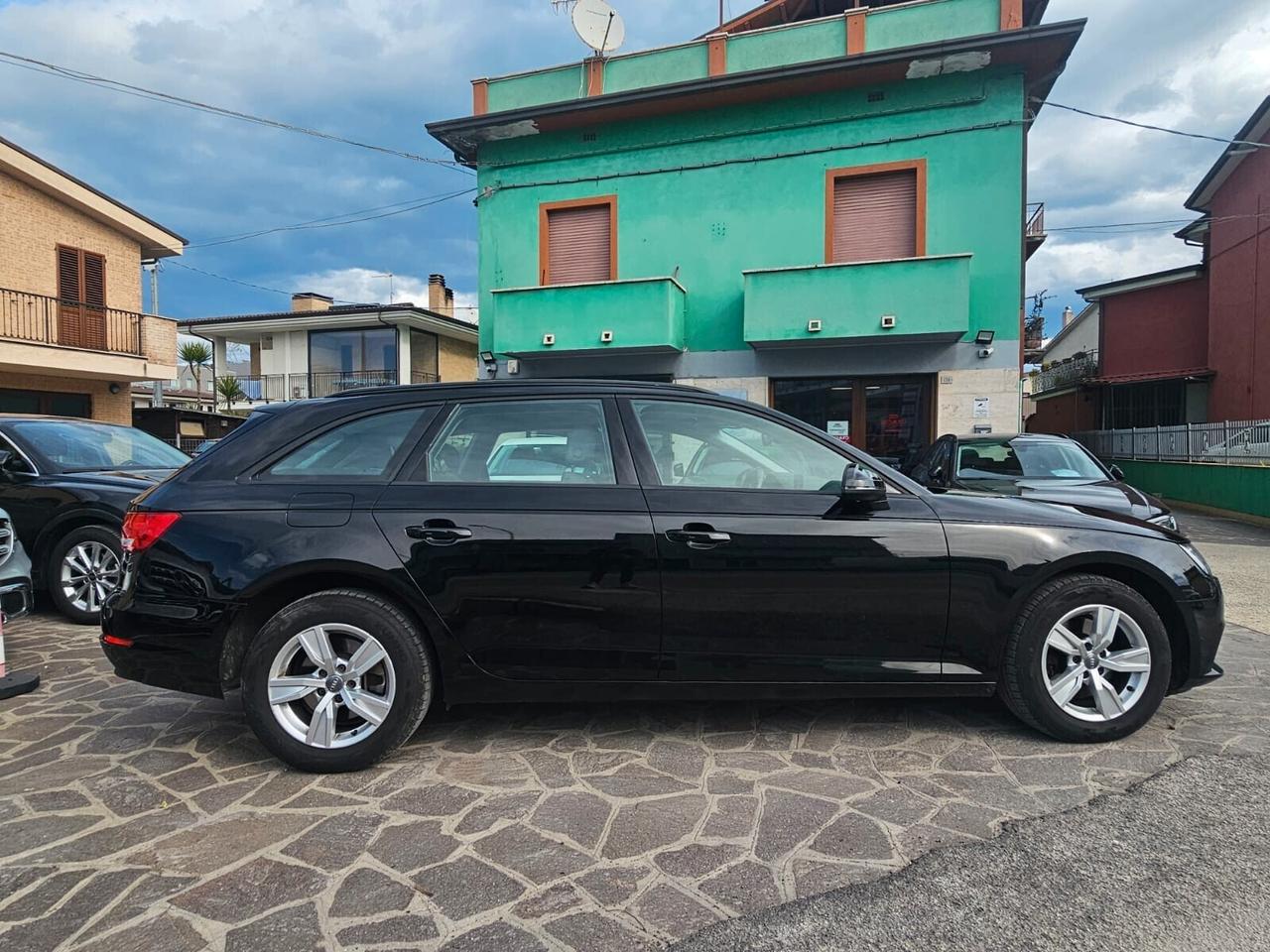 Audi A4 Avant 2.0 TDI 150 CV Business
