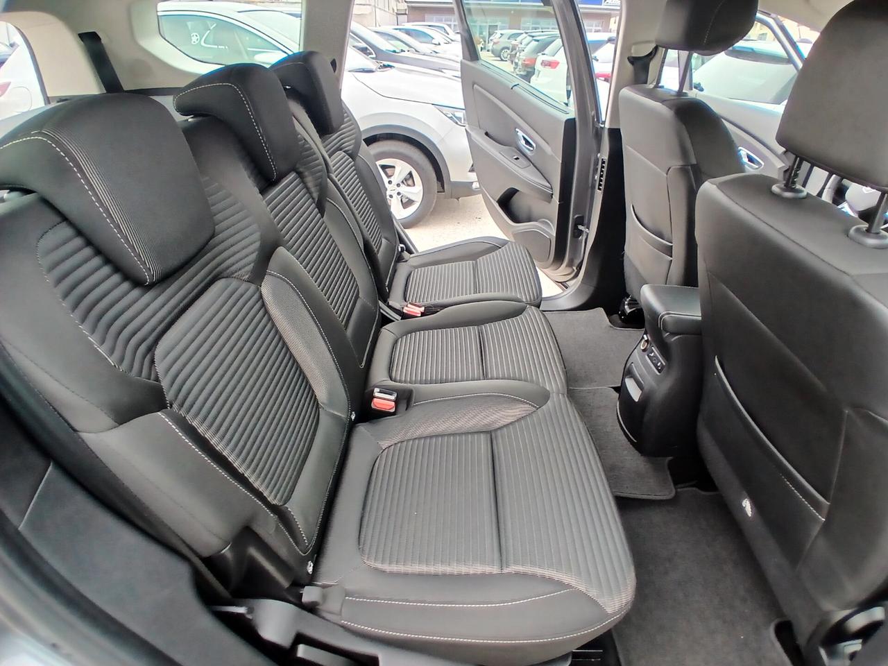 RENAULT GRAND SCENIC 7 POSTI DCI 120CV 2020