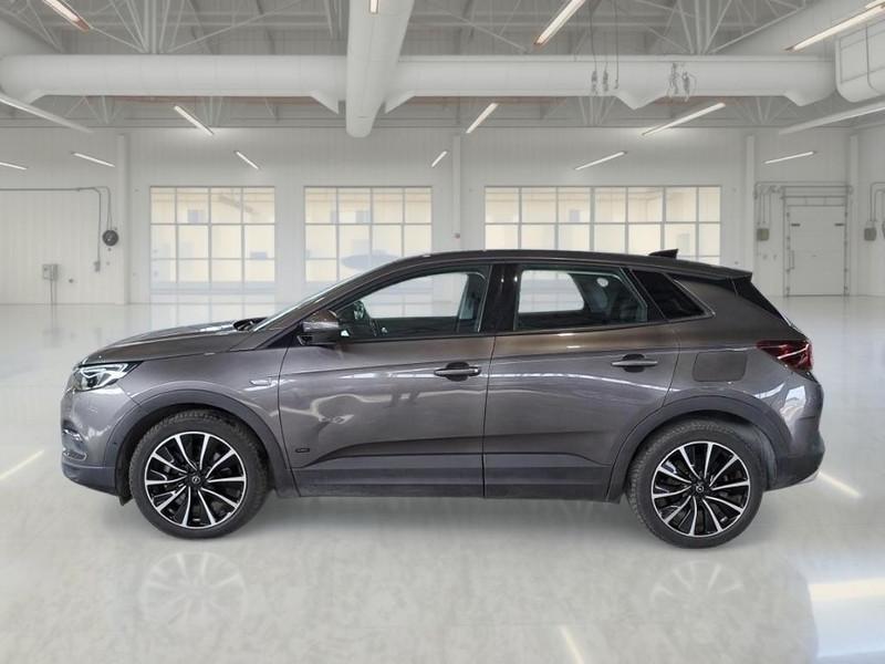 OPEL GRANDLAND X 1.6 HYBRID PLUG-IN FWD AUTO SUV