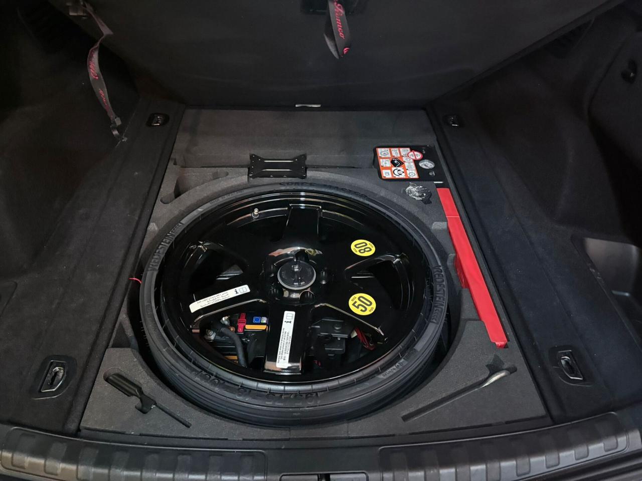 Alfa Romeo Stelvio (PREZZO REALE SENZA VINCOLI)