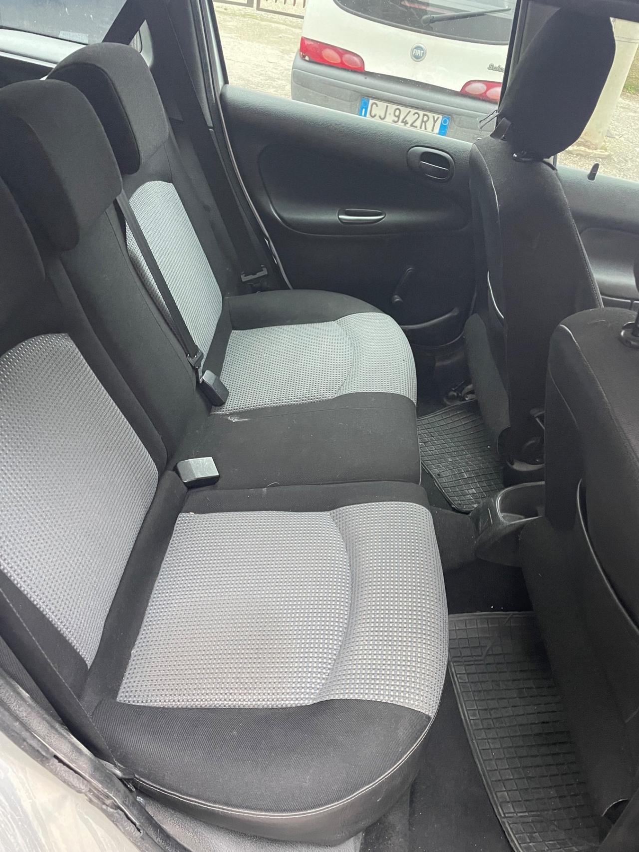 Peugeot 206 1.4 HDi SW S