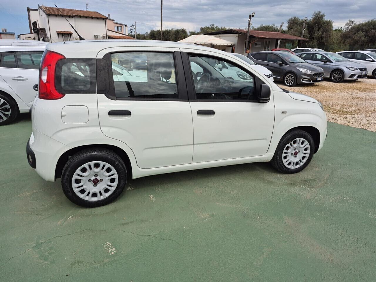 Fiat Panda 1.2 Easy 69cv 5 porte 4 cilindri