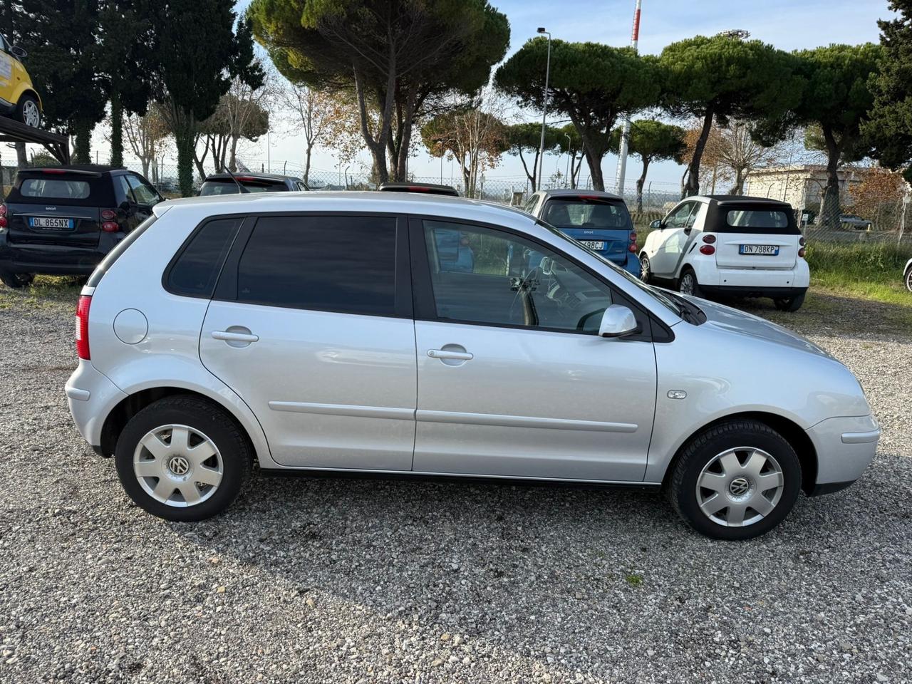 Volkswagen Polo 1.4/75CV 16V 5p. Comfortline